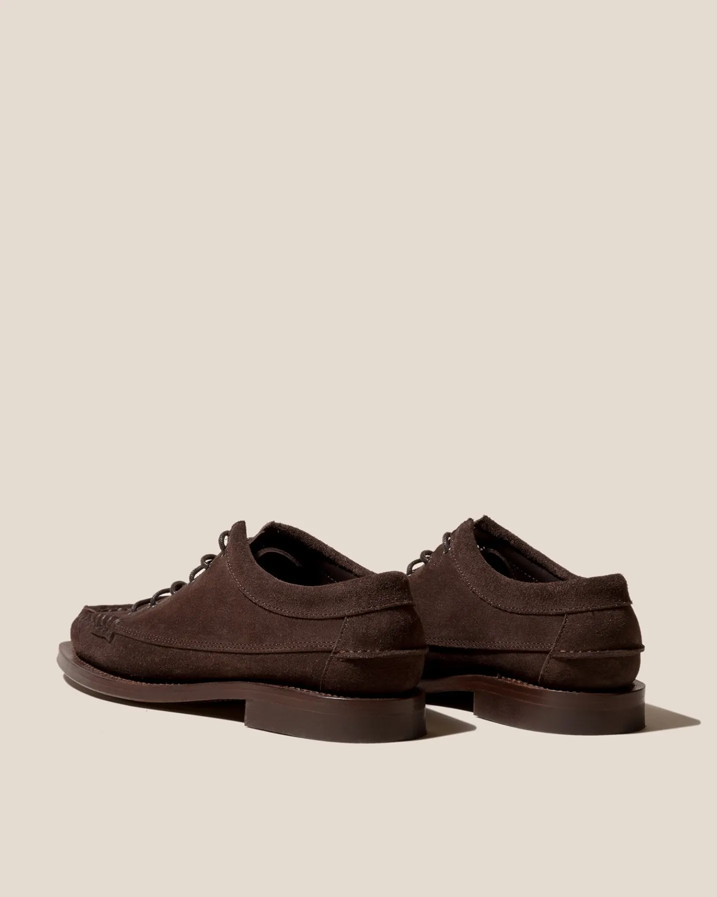 PRIEGO SQUARED SUEDE